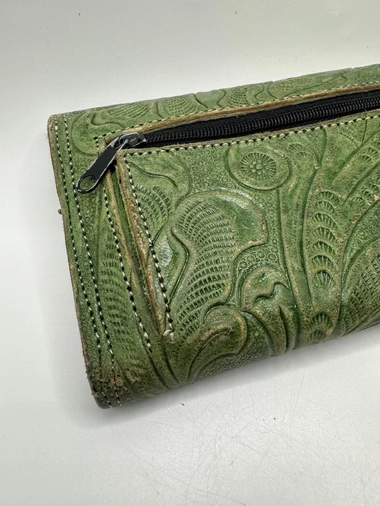 Source Unknown Green Tooled Leather Wallet Clutch - Picture 4 of 10